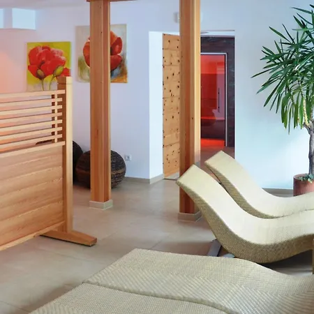 Gampen Hotel 3*