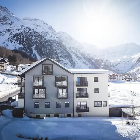 Gampen Hotel